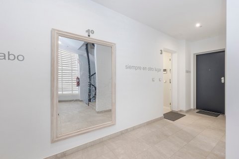Apartment for sale Mil Palmeras, Alicante, Spain 2 bedrooms, 79 sq.m. No. 120122 - photo 23