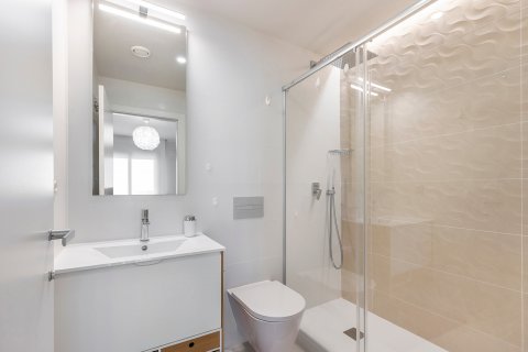 Apartment for sale Mil Palmeras, Alicante, Spain 2 bedrooms, 79 sq.m. No. 120122 - photo 18