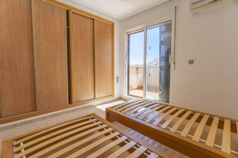 Duplex à vendre Playa Flamenca II, Alicante, Espagne, 3 chambres,  No. 120123 - photo 23