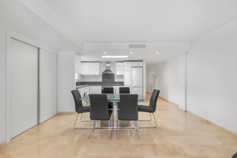 Продажа квартиры Пунта Прима, Аликанте, Испания 3 спальни, 124м2 №120127 - фото 9