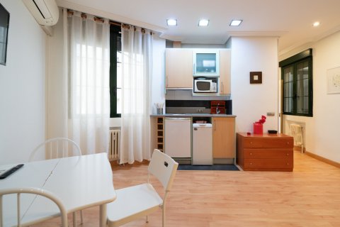 Apartment à vendre Madrid, Espagne, 3 chambres, 102 m2 No. 121783 - photo 5