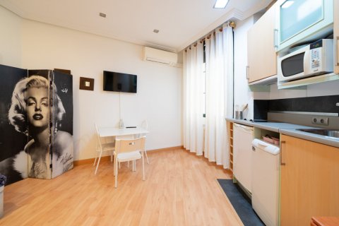 Apartment à vendre Madrid, Espagne, 3 chambres, 102 m2 No. 121783 - photo 6