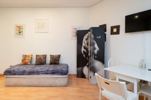Apartment à vendre Madrid, Espagne, 3 chambres, 102 m2 No. 121783 - photo 4