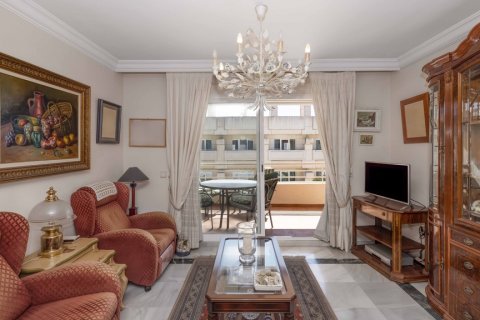 Продажа дуплекса в Марбелья, Малага, Испания 3 спальни, 198.66м2 №121778 - фото 4