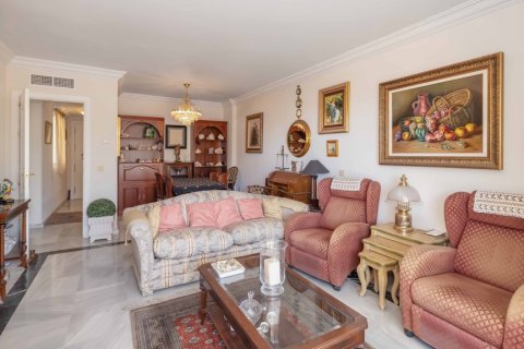 Продажа дуплекса в Марбелья, Малага, Испания 3 спальни, 198.66м2 №121778 - фото 11