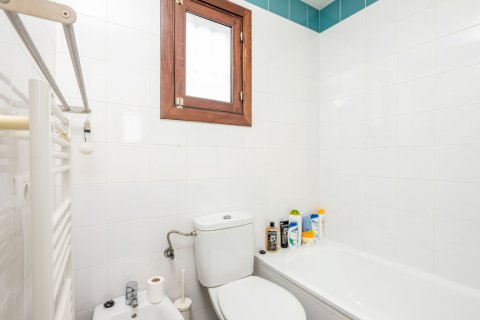 Продажа дуплекса в Эль-Пуэрто-де-Санта-Мария, Кадис, Испания 2 спальни, 106м2 №121780 - фото 21