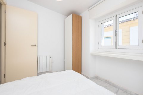Продажа дуплекса в Эль-Пуэрто-де-Санта-Мария, Кадис, Испания 2 спальни, 106м2 №121780 - фото 27