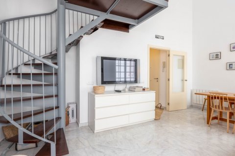 Продажа дуплекса в Эль-Пуэрто-де-Санта-Мария, Кадис, Испания 2 спальни, 106м2 №121780 - фото 15