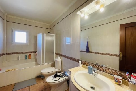 Villa for sale Santa Ponsa, Mallorca, Spain 6 bedrooms, 294 sq.m. No. 130112 - photo 17