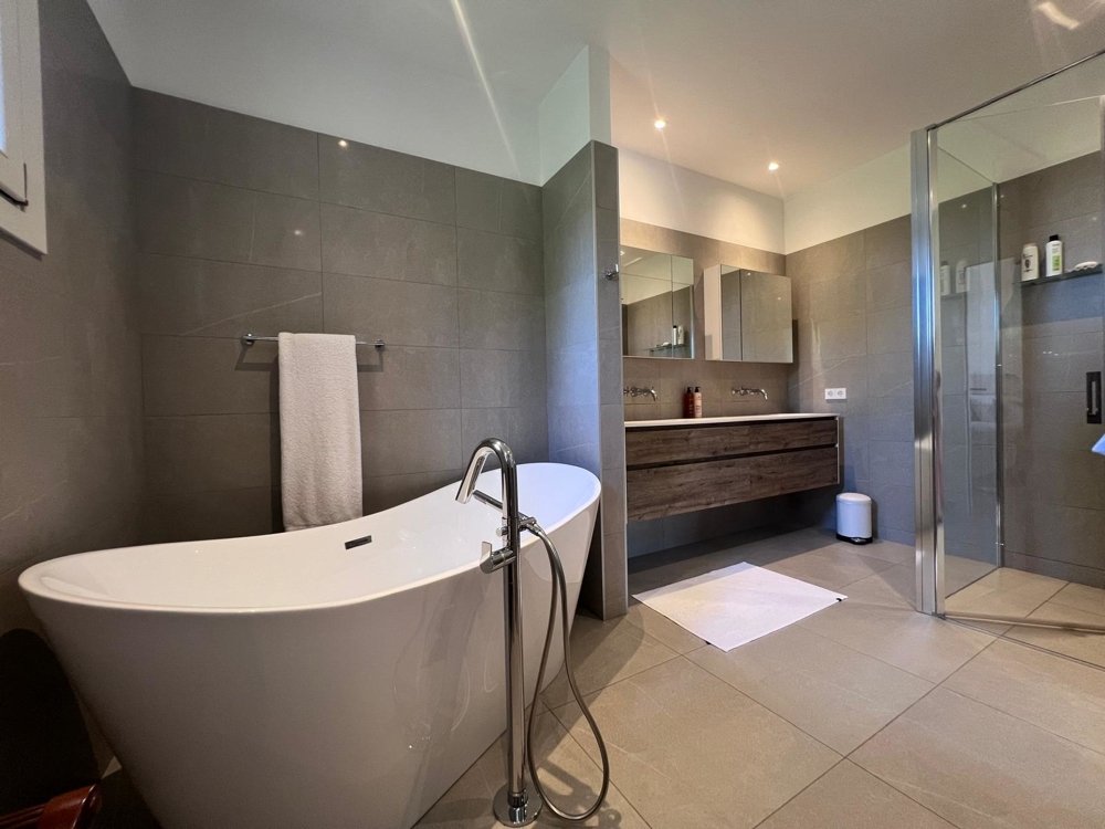 Villa Santa Ponsa, Mallorca, Spānijā 3 istabas, 210 m2 Nr. 130111