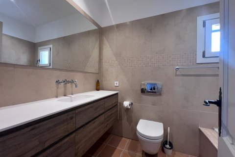 Villa for sale Santa Ponsa, Mallorca, Spain 3 bedrooms, 210 sq.m. No. 130111 - photo 16