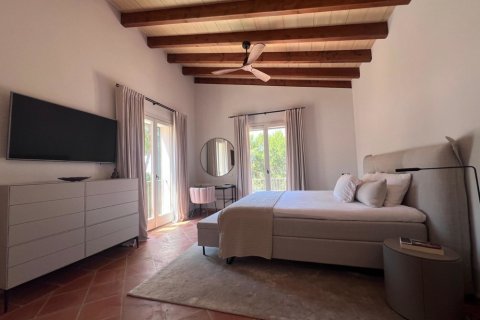 Villa for sale Santa Ponsa, Mallorca, Spain 3 bedrooms, 210 sq.m. No. 130111 - photo 10