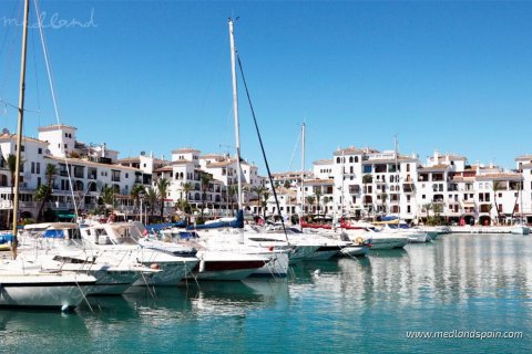 Apartment for sale Manilva, Malaga, Spain 2 bedrooms, 111 sq.m. No. 124782 - photo 14