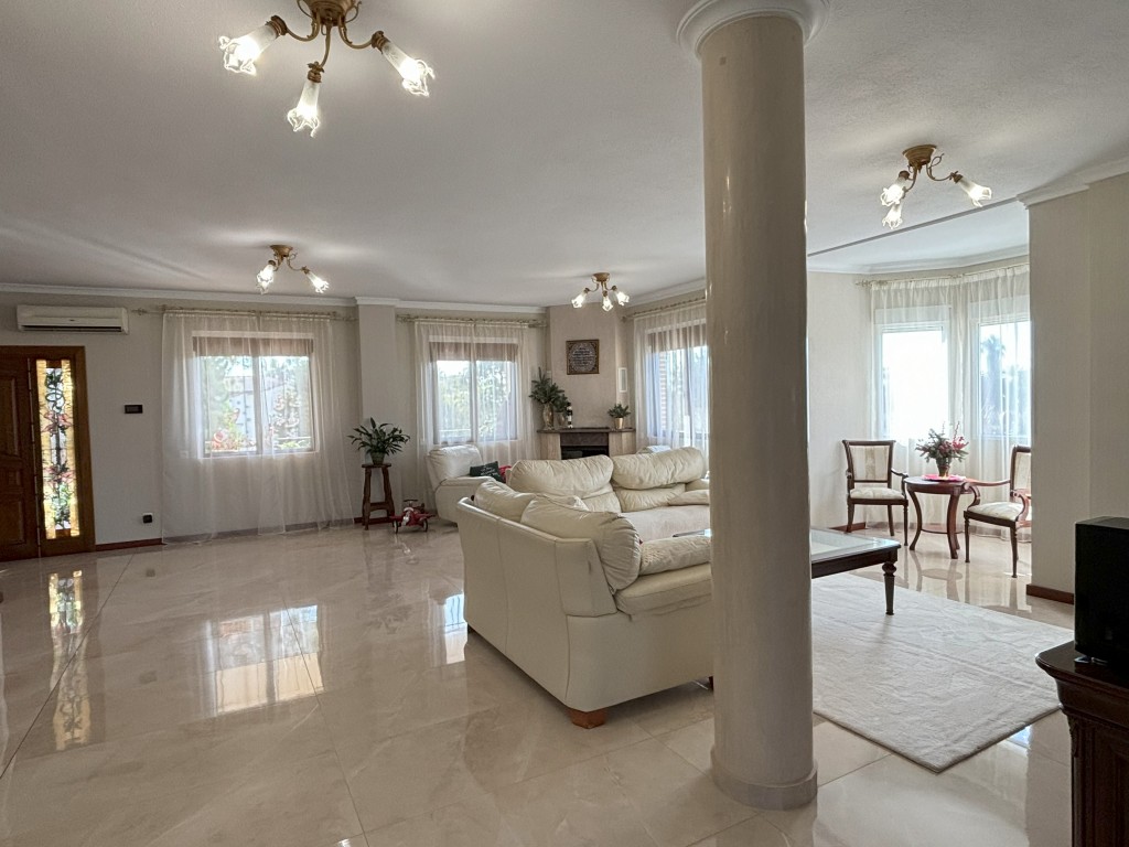Villa i Ciudad Quesada, Alicante, Spanien 5 sovrum, 360 kvm. Nr. 125951