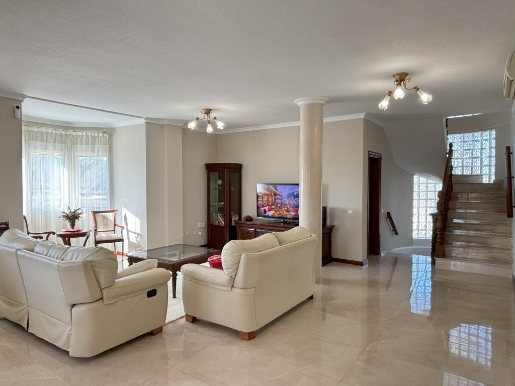Villa i Ciudad Quesada, Alicante, Spanien 5 sovrum, 360 kvm. Nr. 125951
