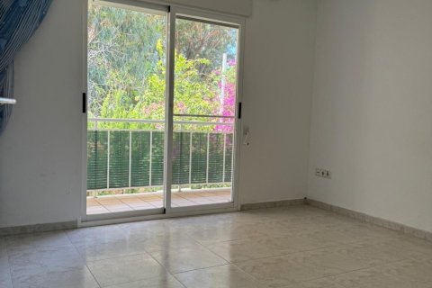 House for sale in Albir, Alicante, Spain 3 bedrooms, 200 sq.m. No. 127175 - photo 12