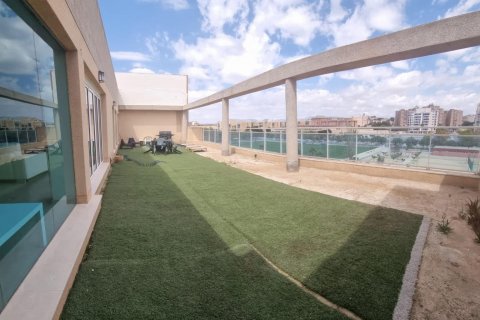 Penthouse for sale Alicante, Spain 3 bedrooms, 260 sq.m. No. 127176 - photo 17