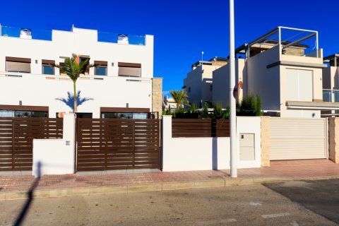 Townhouse zum Verkauf Pilar de la Horadada, Alicante, Spanien 4 Schlafzimmer, 114 m2 Nr. 127715 - Foto 3