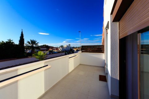 Townhouse zum Verkauf Pilar de la Horadada, Alicante, Spanien 4 Schlafzimmer, 114 m2 Nr. 127715 - Foto 18