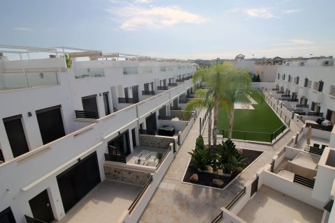 Townhouse for sale in Pilar de la Horadada, Alicante, Spain 3 bedrooms, 107 sq.m. No. 127715 - photo 24