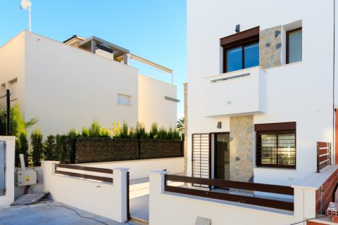 Townhouse zum Verkauf Pilar de la Horadada, Alicante, Spanien 4 Schlafzimmer, 114 m2 Nr. 127715 - Foto 17