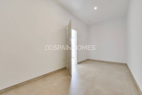 Villa for sale Finestrat, Alicante, Spain 3 bedrooms, 380 sq.m. No. 121207 - photo 29