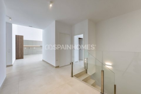 Villa for sale Finestrat, Alicante, Spain 3 bedrooms, 380 sq.m. No. 121207 - photo 24