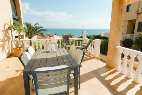 Apartment for sale La Mata, Alicante, Spain 2 bedrooms, 70 sq.m. No. 125958 - photo 1