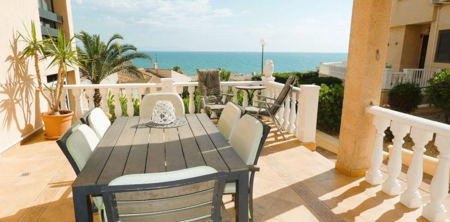 Apartment La Mata, Alicante, Spain 2 bedrooms, 70 sq.m. No. 125958