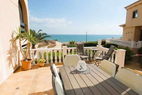 Apartment for sale La Mata, Alicante, Spain 2 bedrooms, 70 sq.m. No. 125958 - photo 3