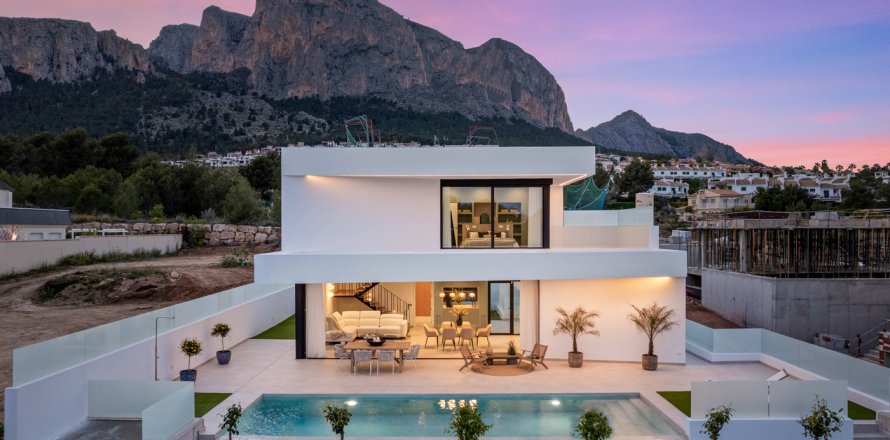Villa Polop, Alicante, Spain 3 bedrooms, 307 sq.m. No. 129749