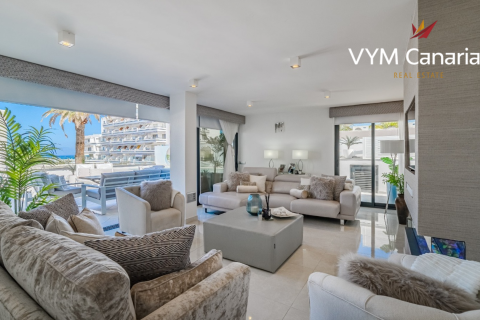 Villa en venta San Eugenio, Tenerife, España 4 dormitorios, 290 m2 No. 129747 - foto 2