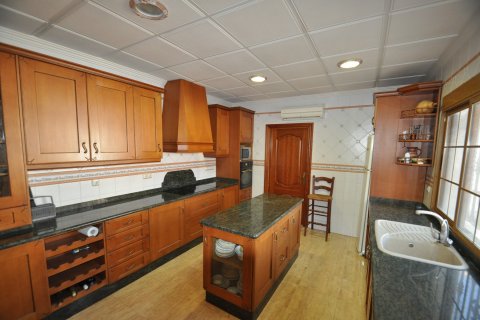 Townhouse zum Verkauf Alguena, Alicante, Spanien 5 Schlafzimmer, 845 m2 Nr. 125613 - Foto 6