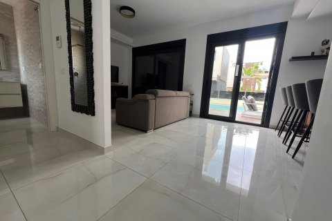 Villa in vendita Cabo Roig, Alicante, Spagna 3 camere da letto, 193 mq. N° 125504 - foto 16