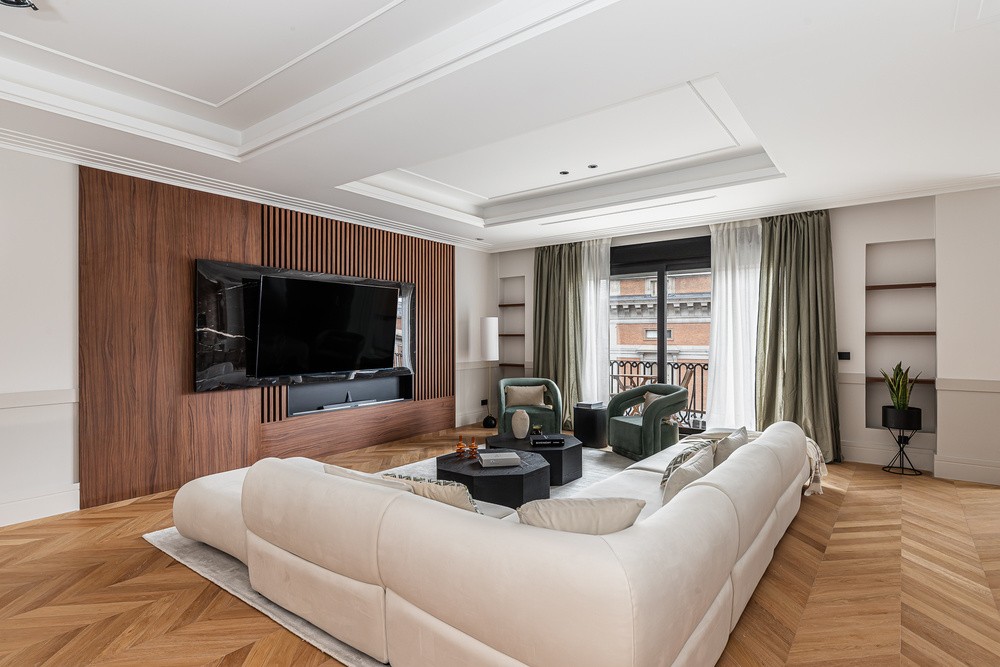 Appartamento a Madrid, Spagna 3 camere da letto, 232 mq. N° 122765