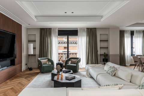 Apartment à vendre Madrid, Espagne, 3 chambres, 232 m2 No. 122765 - photo 1