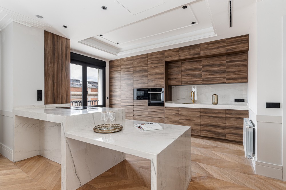 Appartamento a Madrid, Spagna 3 camere da letto, 232 mq. N° 122765