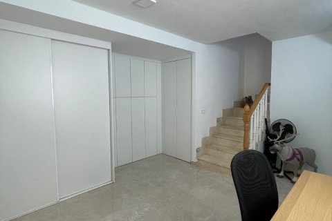 Продажа дуплекса в Михас, Малага, Испания 4 спальни, 300м2 №122762 - фото 3