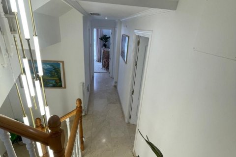 Продажа дуплекса в Михас, Малага, Испания 4 спальни, 300м2 №122762 - фото 19