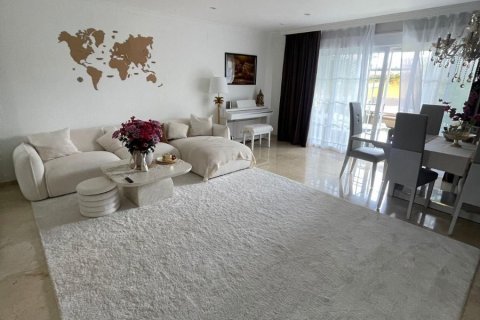 Продажа дуплекса в Михас, Малага, Испания 4 спальни, 300м2 №122762 - фото 12