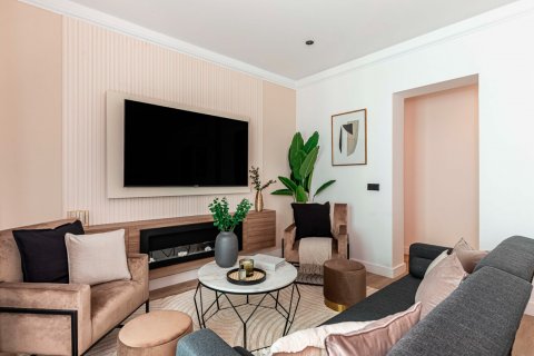 Apartamento en venta Madrid, España 3 dormitorios, 173 m2 No. 122766 - foto 3