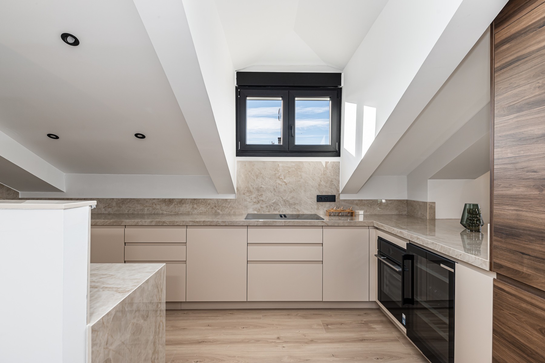Apartment in Madrid, Spain 2 bedrooms, 135 sq.m. No. 122767
