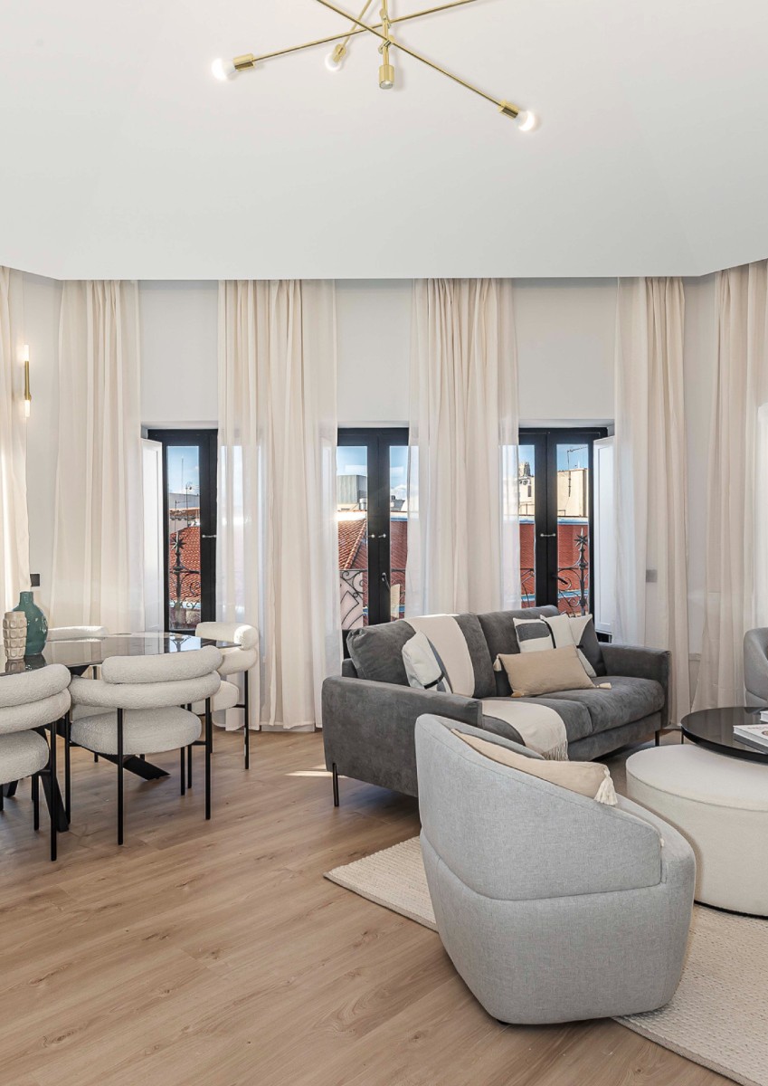 Apartment in Madrid, Spain 2 bedrooms, 135 sq.m. No. 122767
