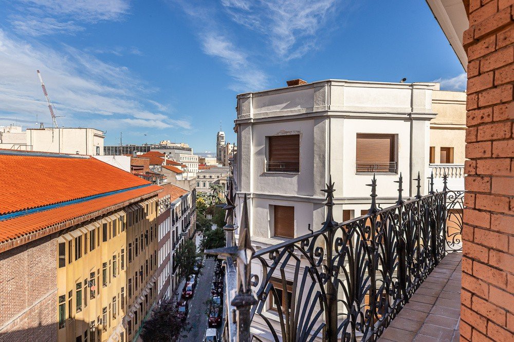 Apartment in Madrid, Spain 2 bedrooms, 135 sq.m. No. 122767