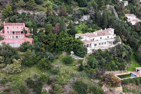 Villa zum Verkauf El Madronal, Malaga, Spanien 9 Schlafzimmer, 1000 m2 Nr. 122763 - Foto 1