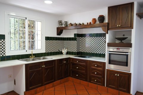 Duplex for sale Marbella, Malaga, Spain 4 bedrooms, 368 sq.m. No. 122761 - photo 16