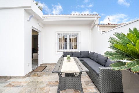 Bungalow for sale Torrevieja, Alicante, Spain 3 bedrooms, 80 sq.m. No. 125574 - photo 20