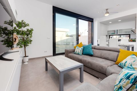 Villa till salu Pilar de la Horadada, Alicante, Spanien 3 sovrum, 111 kvm. Nr. 125572 - foto 17