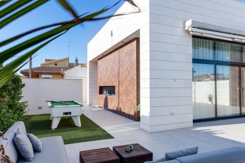 Villa till salu Pilar de la Horadada, Alicante, Spanien 3 sovrum, 111 kvm. Nr. 125572 - foto 10