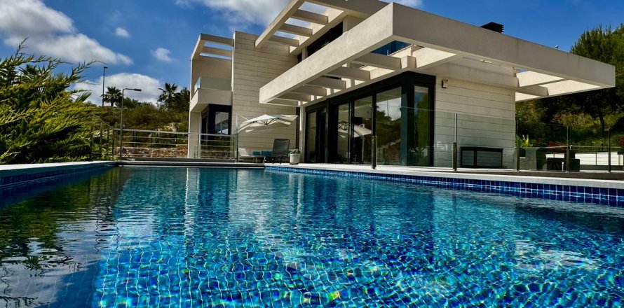 Villa Pinar De Campoverde, Alicante, Espagne 6 chambres, 450 m2 No. 125577